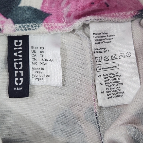 ❤2/15❤H&M Floral Circle Skater Mini Skirt - Picture 7 of 9